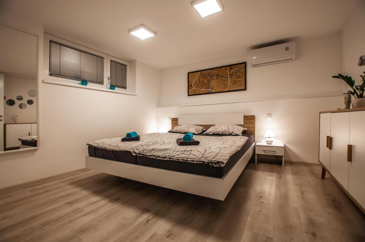 Cozy Little Apartments Ig Exterior photo